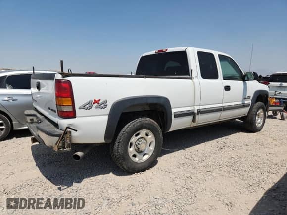 2002 Chevrolet Silverado 2500HD LT с VIN 1GCHK29132E202390, выставлен на аукционе Copart как лот 67762785 с пробегом 230 894 миль миль и Чистый • Clean title. История ставок и продаж доступна на DreamBid. Изображение 3.
