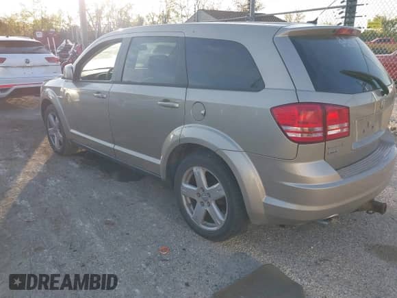 2009 Dodge Journey SXT with VIN 3D4GH57V69T607688, listed as a IAAI auction lot 43348638 with 192,901 mi miles and . Bid and sale history available at DreamBid. Image 3.