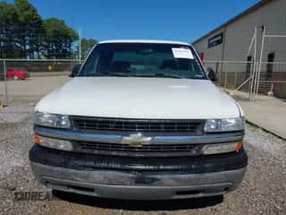 2002 Chevrolet Silverado 1500 LT z VIN 1GCEC19T32Z284304, wystawiony jako IAAI lot #43425991 z przebiegiem 223 552 mil mil oraz . Historia ofert i sprzedaży dostępna na DreamBid. Obrazek 6.