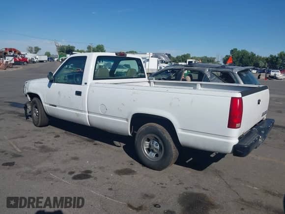 1998 GMC Sierra 1500 with VIN 1GTEC14W8WZ544249, listed as a IAAI auction lot 42477120 with 222,101 mi miles and . Bid and sale history available at DreamBid. Image 3.