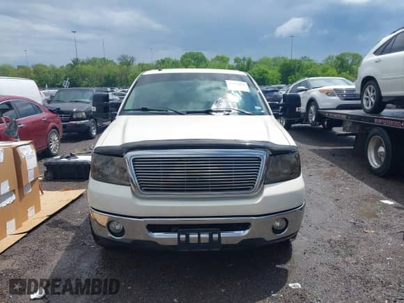 2008 Ford F-150 XLT с VIN 1FTPW12V78FA94477, выставлен на аукционе IAAI как лот 42122476 с пробегом 194 892 миль миль и . История ставок и продаж доступна на DreamBid. Изображение 12.