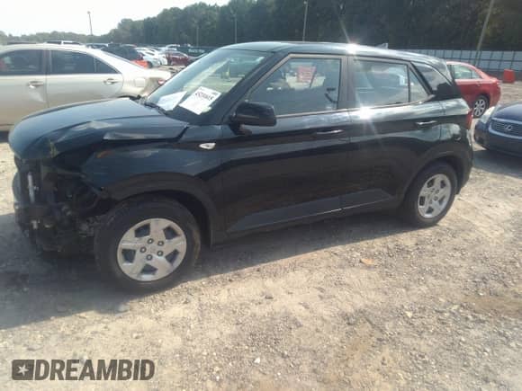 2020 Hyundai Venue SE with VIN KMHRB8A34LU042513, listed as a IAAI auction lot 43231615 with 200,000 mi miles and . Bid and sale history available at DreamBid. Image 2.