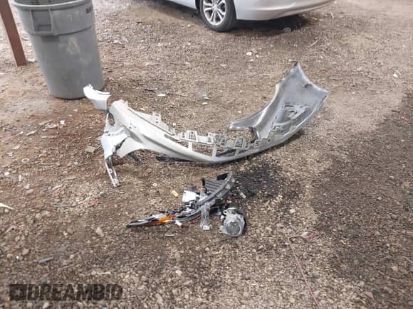 2019 Chevrolet Cruze LT с VIN 1G1BE5SM9K7140705, выставлен на аукционе IAAI как лот 42861442 с пробегом 139 280 миль миль и . История ставок и продаж доступна на DreamBid. Изображение 12.