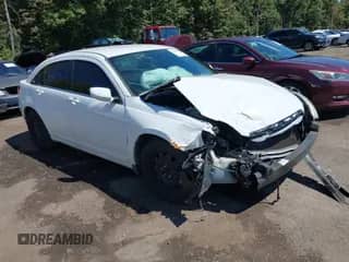 2014 Chrysler 200 LX с VIN 1C3CCBAB3EN205066, выставлен на аукционе IAAI как лот 43123524 с пробегом 195 945 миль миль и . История ставок и продаж доступна на DreamBid. Изображение 1.