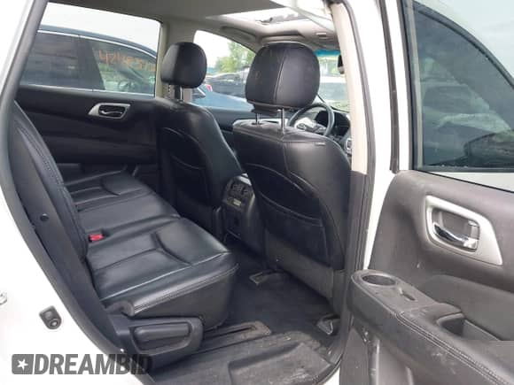2017 Nissan Pathfinder SV with VIN 5N1DR2MM9HC642769, listed as a IAAI auction lot 42475621 with 110,180 mi miles and . Bid and sale history available at DreamBid. Image 8.