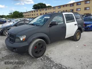 2008 Dodge Durango with VIN 1D8HD48KX8F109516, listed as a Copart auction lot 71398545 with 178,256 mi miles and Salvage title. Bid and sale history available at DreamBid. Image 1.
