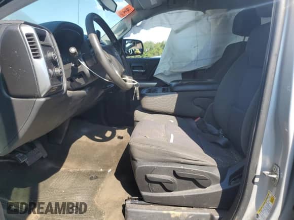 2015 Chevrolet Silverado 1500 LT with VIN 3GCUKREH4FG268827, listed as a Copart auction lot 68709145 with 133,742 mi miles and Salvage title. Bid and sale history available at DreamBid. Image 7.