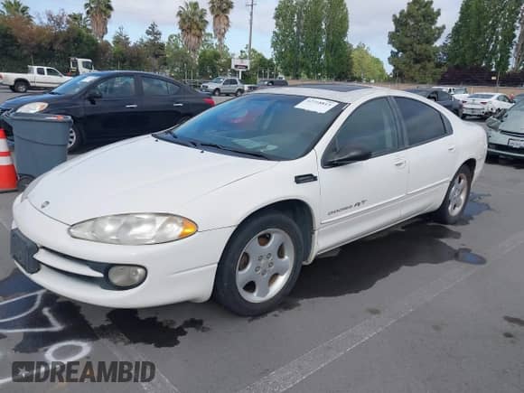 2000 Dodge Intrepid z VIN 2B3HD76V5YH299349, wystawiony jako IAAI lot #42218815 z przebiegiem 274 649 mil mil oraz . Historia ofert i sprzedaży dostępna na DreamBid. Obrazek 2.