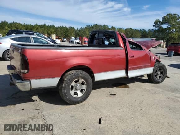 2001 Ford F-150 XL z VIN 1FTRF17W61NC00987, wystawiony jako Copart lot #45556095 z przebiegiem Nie podano mil oraz Szkoda całkowita • Salvage title. Historia ofert i sprzedaży dostępna na DreamBid. Obrazek 3.