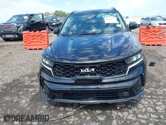 2023 Kia Sorento SX with VIN 5XYRK4LF4PG174554, listed as a IAAI auction lot 42319577 with 72,113 mi miles and . Bid and sale history available at DreamBid. Image 12.