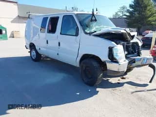 2010 Ford Econoline Cargo Commercial с VIN 1FTNE2EW0ADA38872, выставлен на аукционе IAAI как лот 42037110 с пробегом 195 594 миль миль и . История ставок и продаж доступна на DreamBid. Изображение 1.