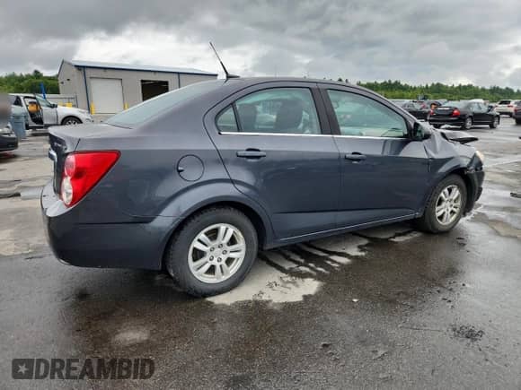 2013 Chevrolet Sonic LT with VIN 1G1JC5SG6D4173208, listed as a Copart auction lot 71469745 with 27,865 mi miles and Salvage title. Bid and sale history available at DreamBid. Image 3.