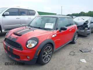 2008 MINI Hardtop S with VIN WMWMF73568TT91002, listed as a IAAI auction lot 42577703 with 146,302 mi miles and . Bid and sale history available at DreamBid. Image 2.