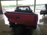 2001 Dodge Dakota z VIN 1B7FL26XX1S241586, wystawiony jako Copart lot #54127795 z przebiegiem 334 286 mil mil oraz Szkoda całkowita • Salvage title. Historia ofert i sprzedaży dostępna na DreamBid. Obrazek 6.