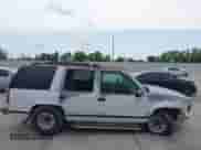 1996 Chevrolet Tahoe Limited с VIN 1GNEC13R1TJ301816, выставлен на аукционе IAAI как лот 42164036 с пробегом 364 164 миль миль и . История ставок и продаж доступна на DreamBid. Изображение 5.