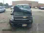 2013 Chevrolet Silverado 1500 LTZ z VIN 1GCRKTE79DZ340922, wystawiony jako Copart lot #64622685 z przebiegiem 179 159 mil mil oraz Szkoda całkowita • Salvage title. Historia ofert i sprzedaży dostępna na DreamBid. Obrazek 14.