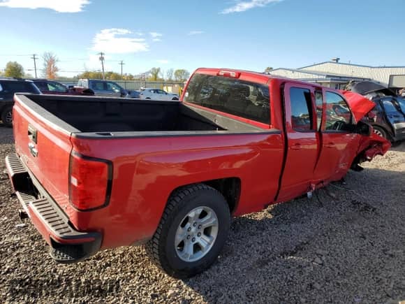 2016 Chevrolet Silverado 1500 LT с VIN 1GCVKREC5GZ380059, выставлен на аукционе Copart как лот 82513855 с пробегом 122 469 миль миль и Списание • Salvage title. История ставок и продаж доступна на DreamBid. Изображение 3.