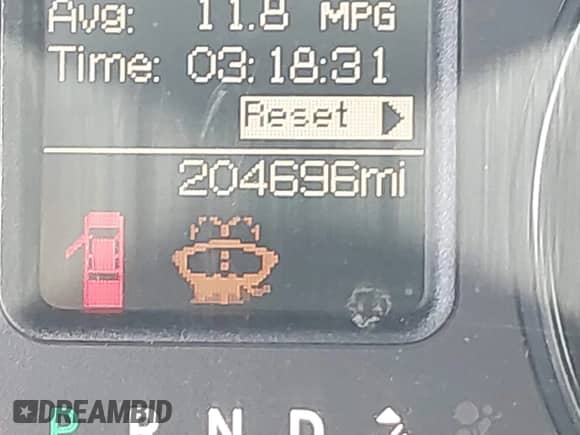 2018 Ram 1500 SLT with VIN 1C6RR6GG6JS143132, listed as a IAAI auction lot 42726628 with 204,696 mi miles and . Bid and sale history available at DreamBid. Image 15.