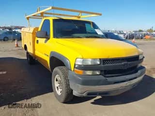 2002 Chevrolet Silverado 2500 с VIN 1GBHC24U12Z253009, выставлен на аукционе IAAI как лот 43530386 с пробегом 271 774 миль миль и . История ставок и продаж доступна на DreamBid. Изображение 1.