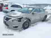 2015 Nissan Altima S с VIN 1N4AL3AP7FN890135, выставлен на аукционе IAAI как лот 41284022 с пробегом 272 865 миль миль и . История ставок и продаж доступна на DreamBid. Изображение 17.