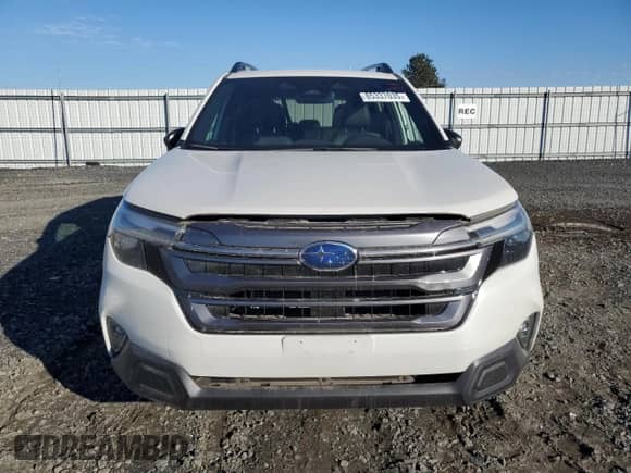 2025 Subaru Forester Limited Hybrid z VIN JF2SLSRD3SH404241, wystawiony jako Copart lot #85337035 z przebiegiem 1 861 mil mil oraz Szkoda całkowita • Salvage title. Historia ofert i sprzedaży dostępna na DreamBid. Obrazek 5.