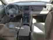 2006 Jeep Commander z VIN 1J8HH48K26C174368, wystawiony jako Copart lot #52339875 z przebiegiem 203 357 mil mil oraz Szkoda całkowita • Salvage title. Historia ofert i sprzedaży dostępna na DreamBid. Obrazek 8.