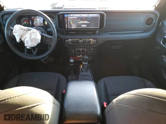 2024 Jeep Wrangler Rubicon с VIN 1C4RJXR63RW167211, выставлен на аукционе Copart как лот 89889475 с пробегом 14 770 миль миль и Списание • Salvage title. История ставок и продаж доступна на DreamBid. Изображение 8.