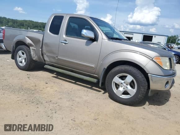 2008 Nissan Frontier SE with VIN 1N6AD06U28C408168, listed as a Copart auction lot 62821755 with 157,486 mi miles and Salvage title. Bid and sale history available at DreamBid. Image 4.