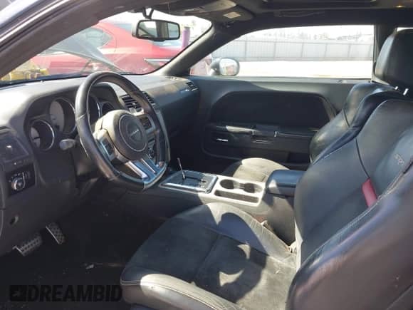 2012 Dodge Challenger SRT-8 392 с VIN 2C3CDYCJ5CH208805, выставлен на аукционе IAAI как лот 43187211 с пробегом 120 224 миль миль и . История ставок и продаж доступна на DreamBid. Изображение 5.