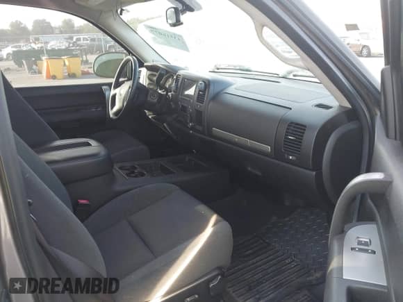 2007 Chevrolet Silverado 1500 1LT с VIN 2GCEK19J971606476, выставлен на аукционе IAAI как лот 43516077 с пробегом 107 501 миль миль и . История ставок и продаж доступна на DreamBid. Изображение 5.