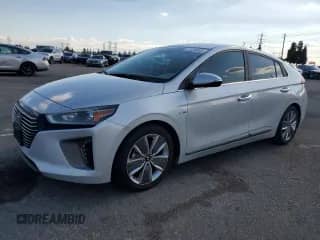 2018 Hyundai Ioniq Limited с VIN KMHC05LC0JU064917, выставлен на аукционе Copart как лот 82534845 с пробегом 65 116 миль миль и Списание • Salvage title. История ставок и продаж доступна на DreamBid. Изображение 1.