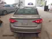 2015 Hyundai Sonata SE с VIN 5NPE24AF8FH206639, выставлен на аукционе IAAI как лот 42894264 с пробегом 86 648 миль миль и . История ставок и продаж доступна на DreamBid. Изображение 16.
