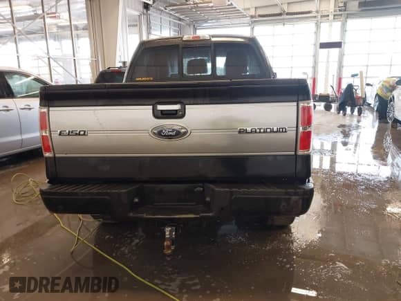 2012 Ford F-150 Lariat with VIN 1FTFW1E68CFC85088, listed as a IAAI auction lot 41341514 with 215,852 mi miles and . Bid and sale history available at DreamBid. Image 17.