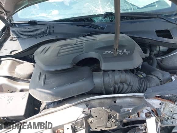 2015 Chrysler 300 Limited with VIN 2C3CCARG3FH923477, listed as a IAAI auction lot 42988981 with 48,095 mi miles and . Bid and sale history available at DreamBid. Image 10.