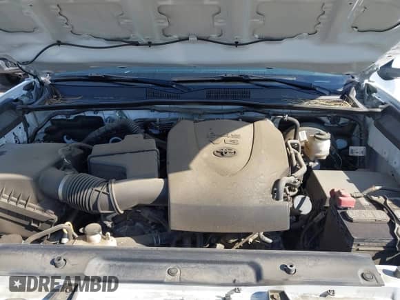 2021 Toyota Tacoma SR5 with VIN 5TFAZ5CN3MX111802, listed as a IAAI auction lot 41825288 with 45,166 mi miles and . Bid and sale history available at DreamBid. Image 10.