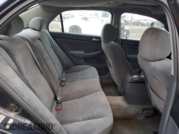 2005 Honda Accord LX z VIN 3HGCM56485G705173, wystawiony jako Copart lot #42850325 z przebiegiem 223 103 mil mil oraz Szkoda całkowita • Salvage title. Historia ofert i sprzedaży dostępna na DreamBid. Obrazek 10.