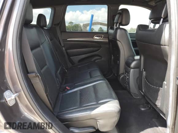 2014 Jeep Grand Cherokee Limited with VIN 1C4RJFBG2EC425758, listed as a Copart auction lot 84218625 with 157,919 mi miles and Salvage title. Bid and sale history available at DreamBid. Image 11.