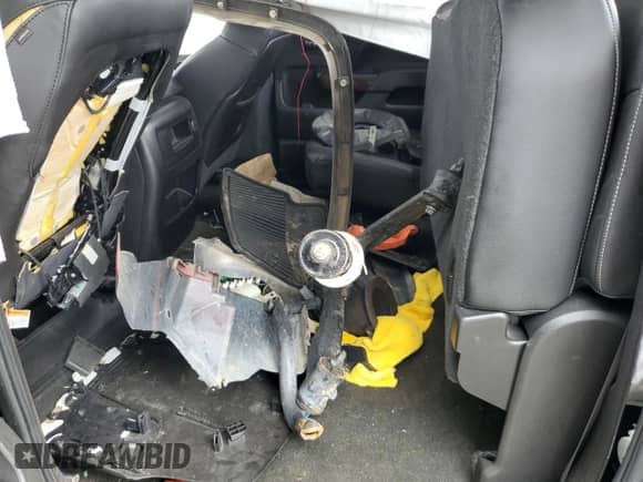 2015 GMC Sierra 1500 SLT z VIN 3GTP1VECXFG427296, wystawiony jako Copart lot #84735585 z przebiegiem Nie podano mil oraz Nie do naprawy • Non repairable. Historia ofert i sprzedaży dostępna na DreamBid. Obrazek 10.