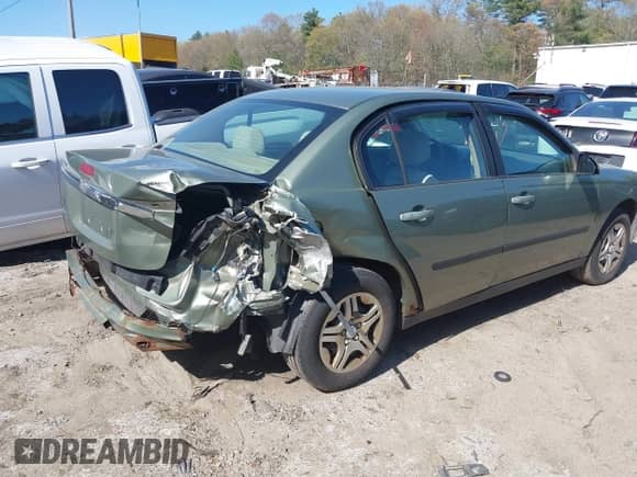 2004 Chevrolet Malibu с VIN 1G1ZS52FX4F182690, выставлен на аукционе IAAI как лот 42129818 с пробегом 184 469 миль миль и . История ставок и продаж доступна на DreamBid. Изображение 4.