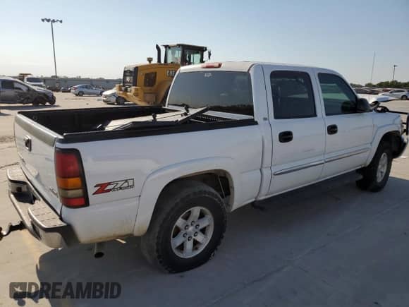 2007 GMC Sierra 1500 SLT with VIN 2GTEK13Z171128374, listed as a Copart auction lot 73586184 with Not provided miles and Salvage title. Bid and sale history available at DreamBid. Image 3.