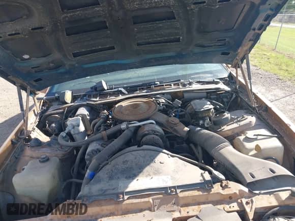 1982 Chevrolet Camaro Berlinetta с VIN 1G1AS8714CL102635, выставлен на аукционе IAAI как лот 43484281 с пробегом 13 754 миль миль и . История ставок и продаж доступна на DreamBid. Изображение 10.