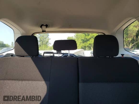 2017 Subaru Forester z VIN JF2SJEBCXHG520513, wystawiony jako Copart lot #68496925 z przebiegiem 220 625 mil mil oraz Szkoda całkowita • Salvage title. Historia ofert i sprzedaży dostępna na DreamBid. Obrazek 10.