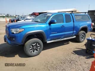 2016 Toyota Tacoma SR5 с VIN 5TFSZ5AN5GX006254, выставлен на аукционе Copart как лот 71312215 с пробегом 144 872 миль миль и Чистый • Clean title. История ставок и продаж доступна на DreamBid. Изображение 1.