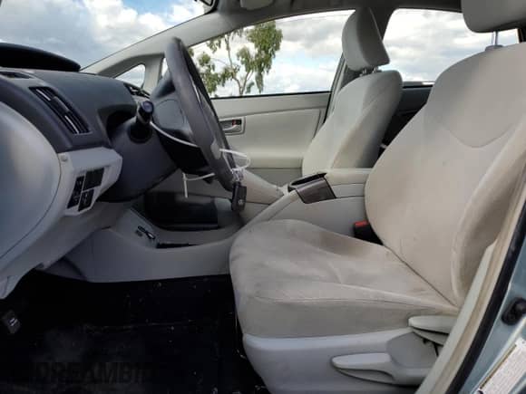 2015 Toyota Prius Four z VIN JTDKN3DU7F2002396, wystawiony jako Copart lot #82224025 z przebiegiem 44 254 mil mil oraz Szkoda całkowita • Salvage title. Historia ofert i sprzedaży dostępna na DreamBid. Obrazek 7.