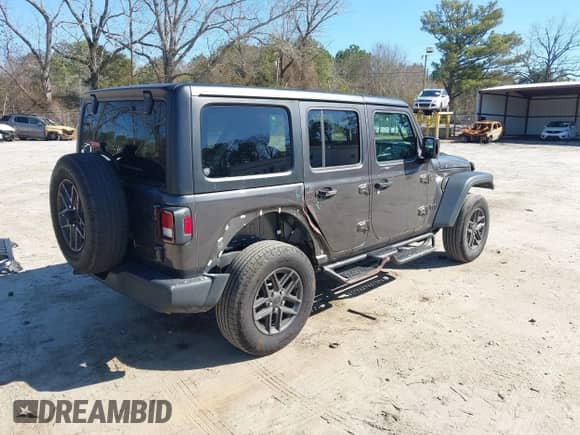 2024 Jeep Wrangler Willys с VIN 1C4PJXDNXRW125950, выставлен на аукционе IAAI как лот 41497980 с пробегом 26 574 миль миль и . История ставок и продаж доступна на DreamBid. Изображение 4.