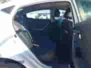 2016 Hyundai Elantra SE z VIN 5NPDH4AE2GH734504, wystawiony jako IAAI lot #43103164 z przebiegiem Nie podano mil oraz . Historia ofert i sprzedaży dostępna na DreamBid. Obrazek 8.