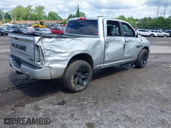 2017 Ram 1500 Sport with VIN 1C6RR7MT9HS617785, listed as a IAAI auction lot 42331391 with 59,153 mi miles and . Bid and sale history available at DreamBid. Image 4.