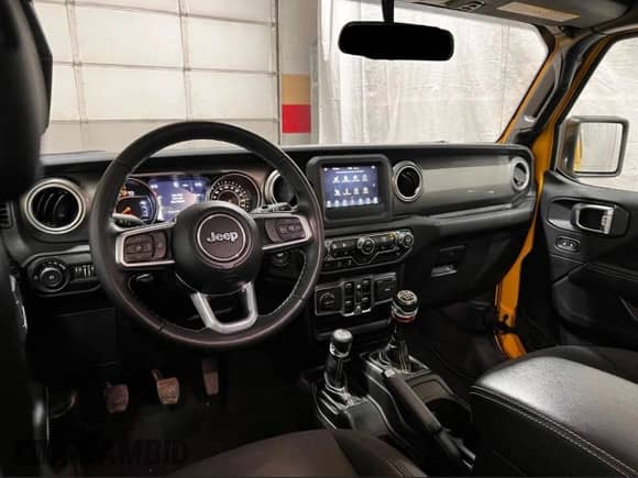 2021 Jeep Wrangler Unlimited Sahara с VIN 1C4HJXEG6MW754621, выставлен на аукционе Copart как лот 83845955 с пробегом 52 039 миль миль и Чистый • Clean title. История ставок и продаж доступна на DreamBid. Изображение 9.