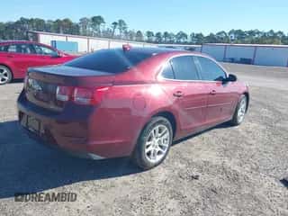 2015 Chevrolet Malibu LT z VIN 1G11C5SLXFF350699, wystawiony jako IAAI lot #43442171 z przebiegiem 89 946 mil mil oraz . Historia ofert i sprzedaży dostępna na DreamBid. Obrazek 4.