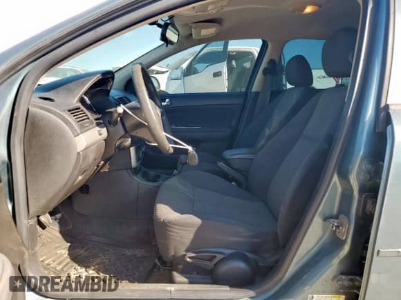 2009 Chevrolet Cobalt с VIN 1G1AL58H897219935, выставлен на аукционе Copart как лот 84774585 с пробегом 183 246 миль миль и Списание • Salvage title. История ставок и продаж доступна на DreamBid. Изображение 7.